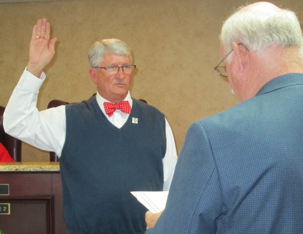 David Rutledge Michigan New Mayor In Bridge City - KOGT