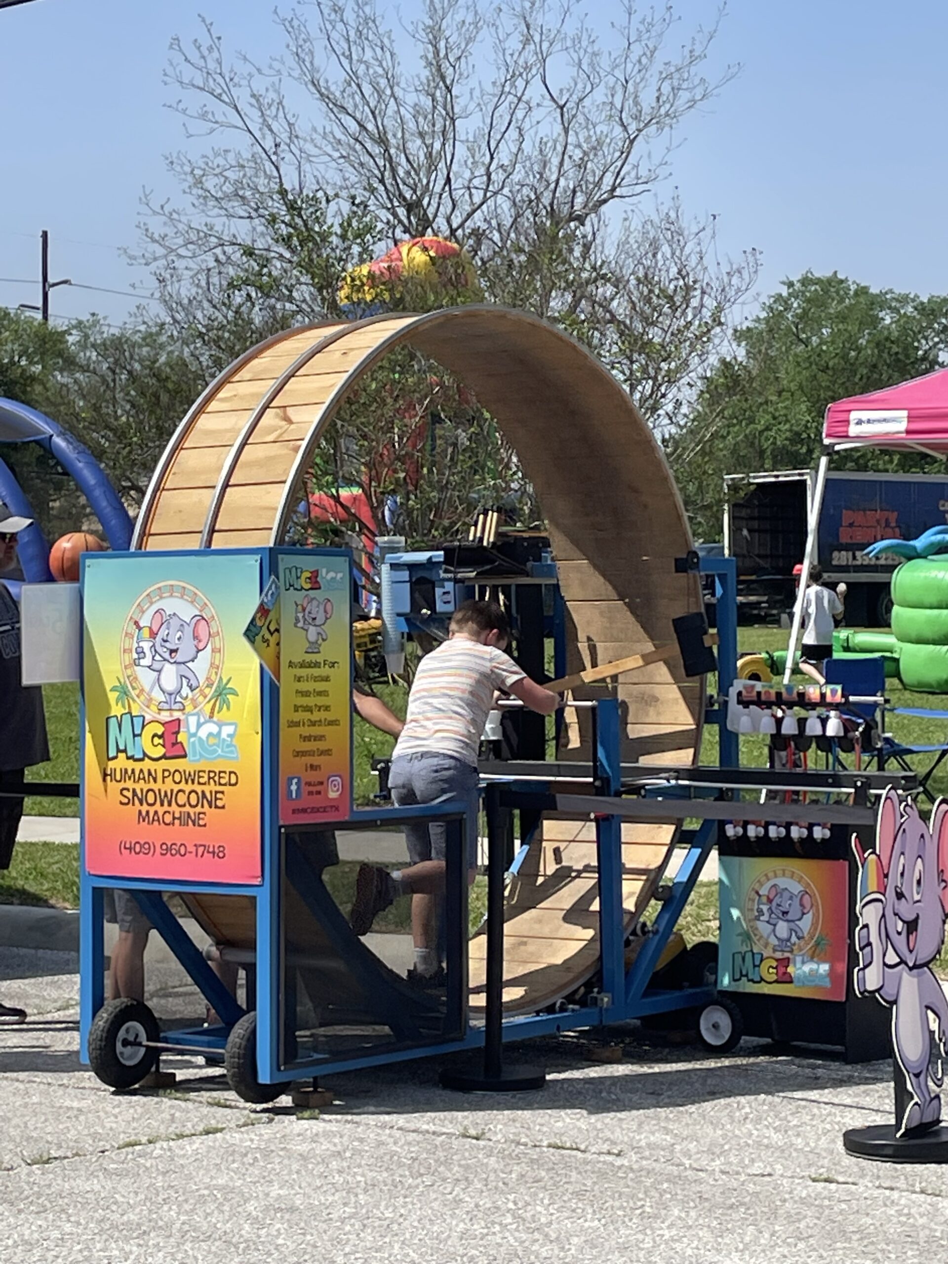 Big Day In Downtown Orange KOGT