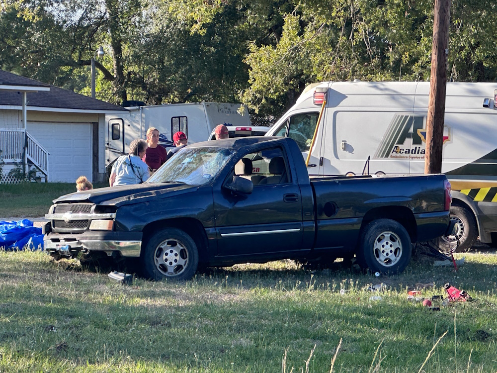 Man Dies After Truck Rolls Over - KOGT