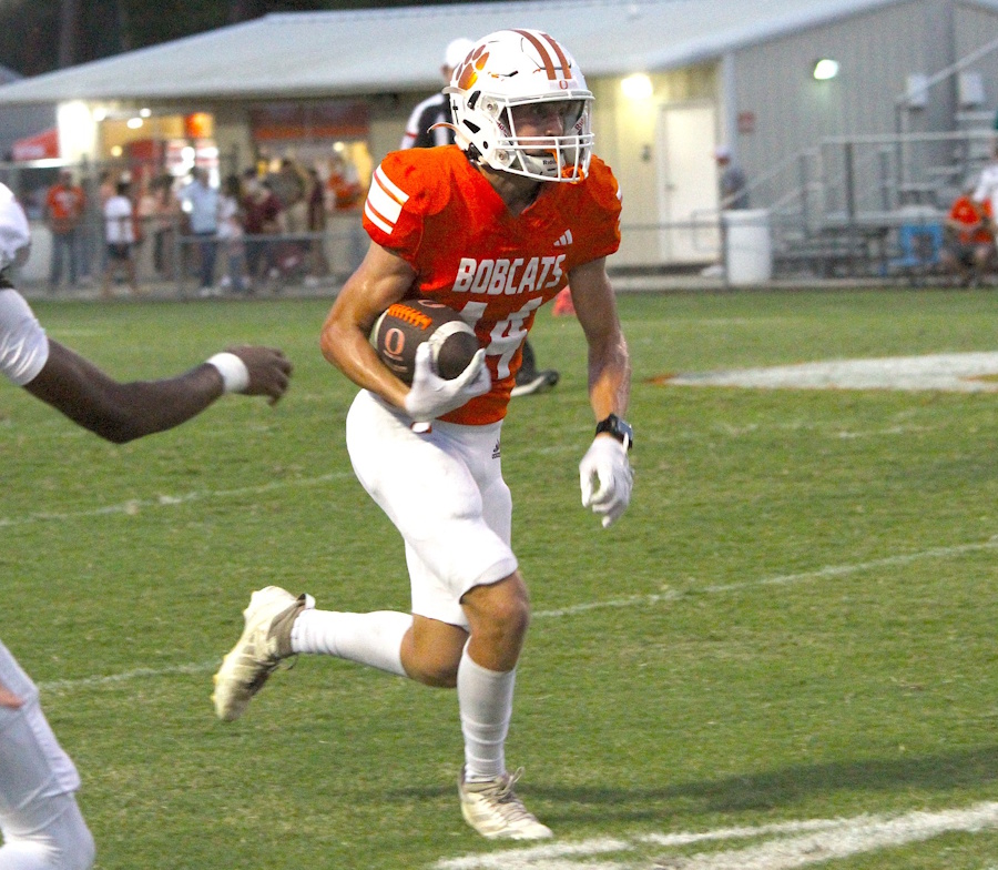 Bobcats Blast Bulldogs - KOGT